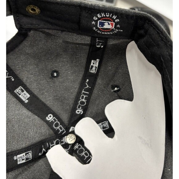 New York Yankees Hat Cap Strap Back 47 Brand Black on Black Out NY Logo NWT - Picture 8 of 8